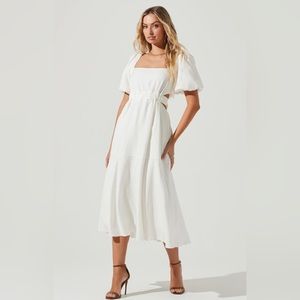 ASTR the Label - NWT - size xs - white Angeles puff sleeve dress